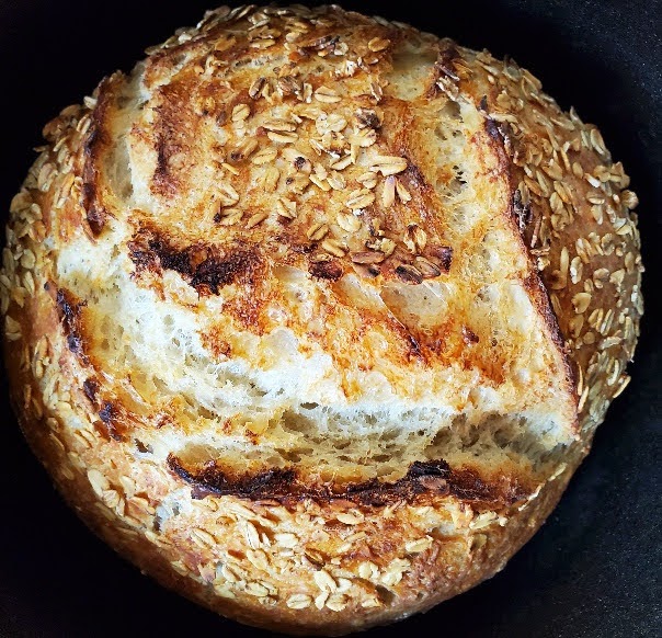 EASY SOURDOUGH BREAD WITH STARTER STORY - Easy and Delish